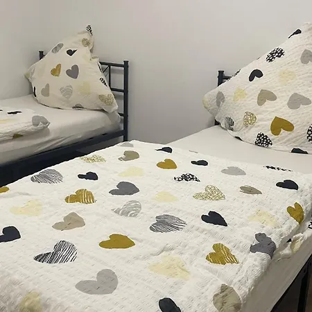 Daire Charming Two Bed *