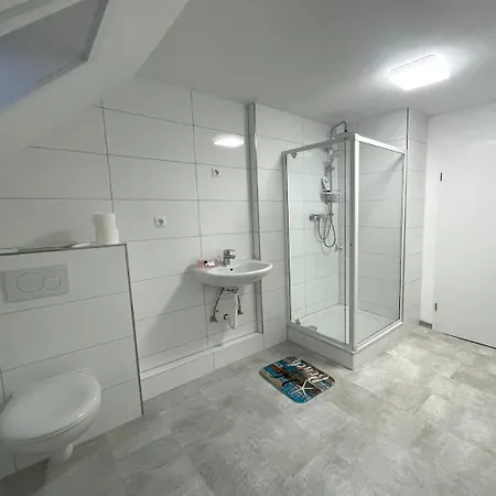 Daire Charming Two Bed Netphen